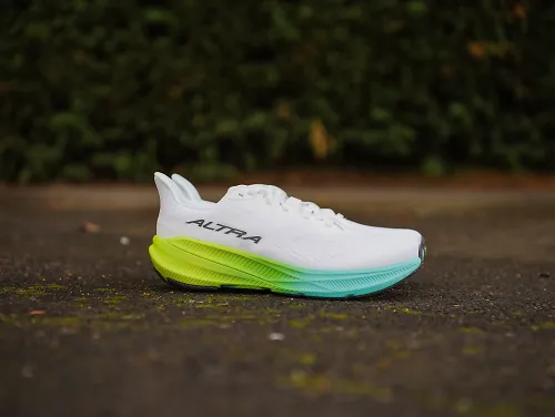 The Altra Experience Flow 2. 